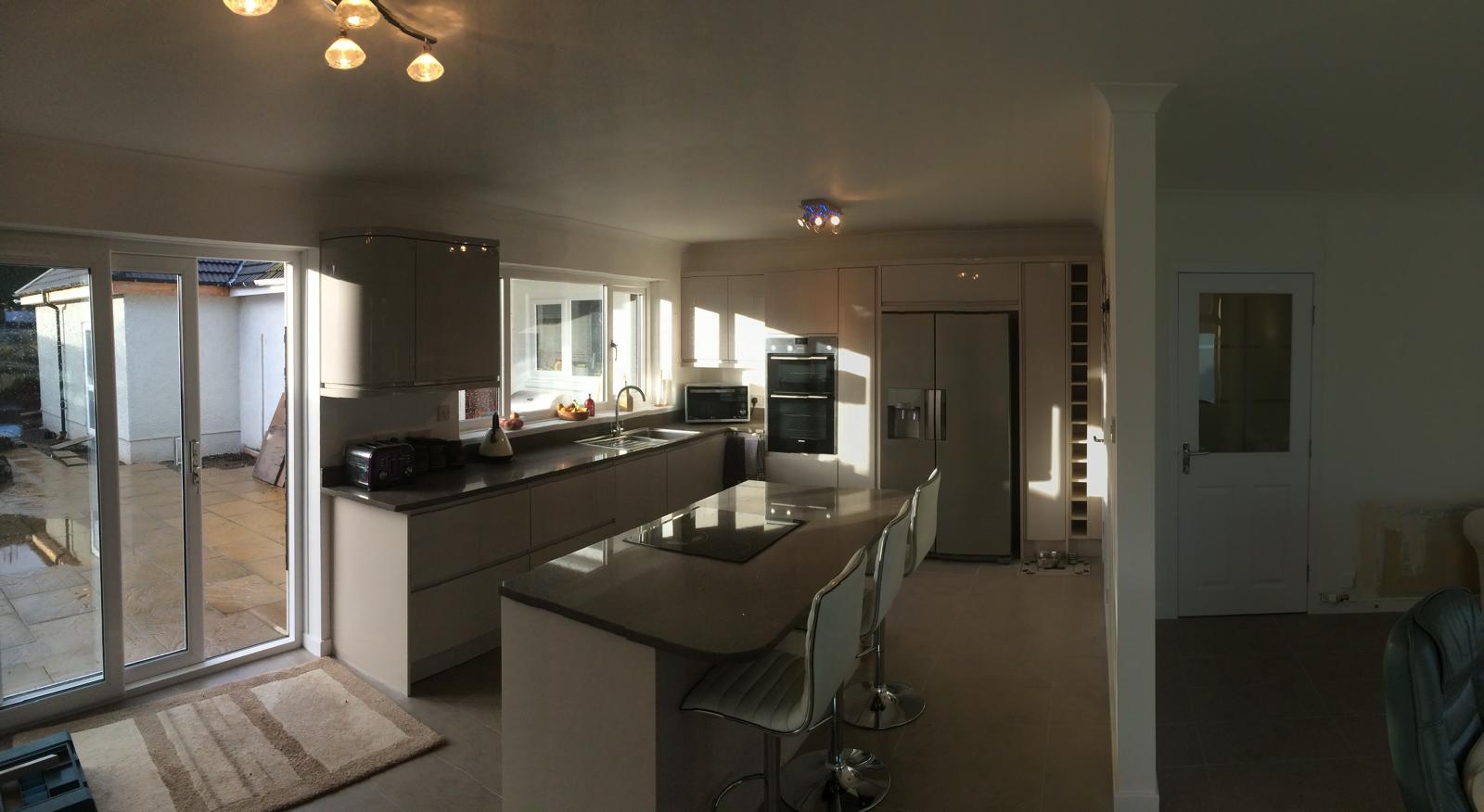 Spacious kitchen diner with bar stools in Perth